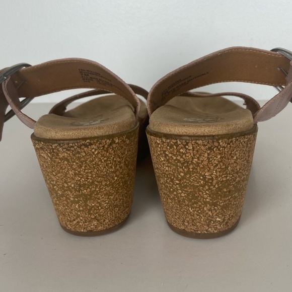White Mountain Women's Copious Footbeds Sandals Size 7 M Pink Wedge Buckle Cork - Picture 7 of 8